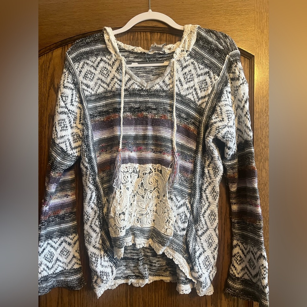 American Rag hoodie sweater